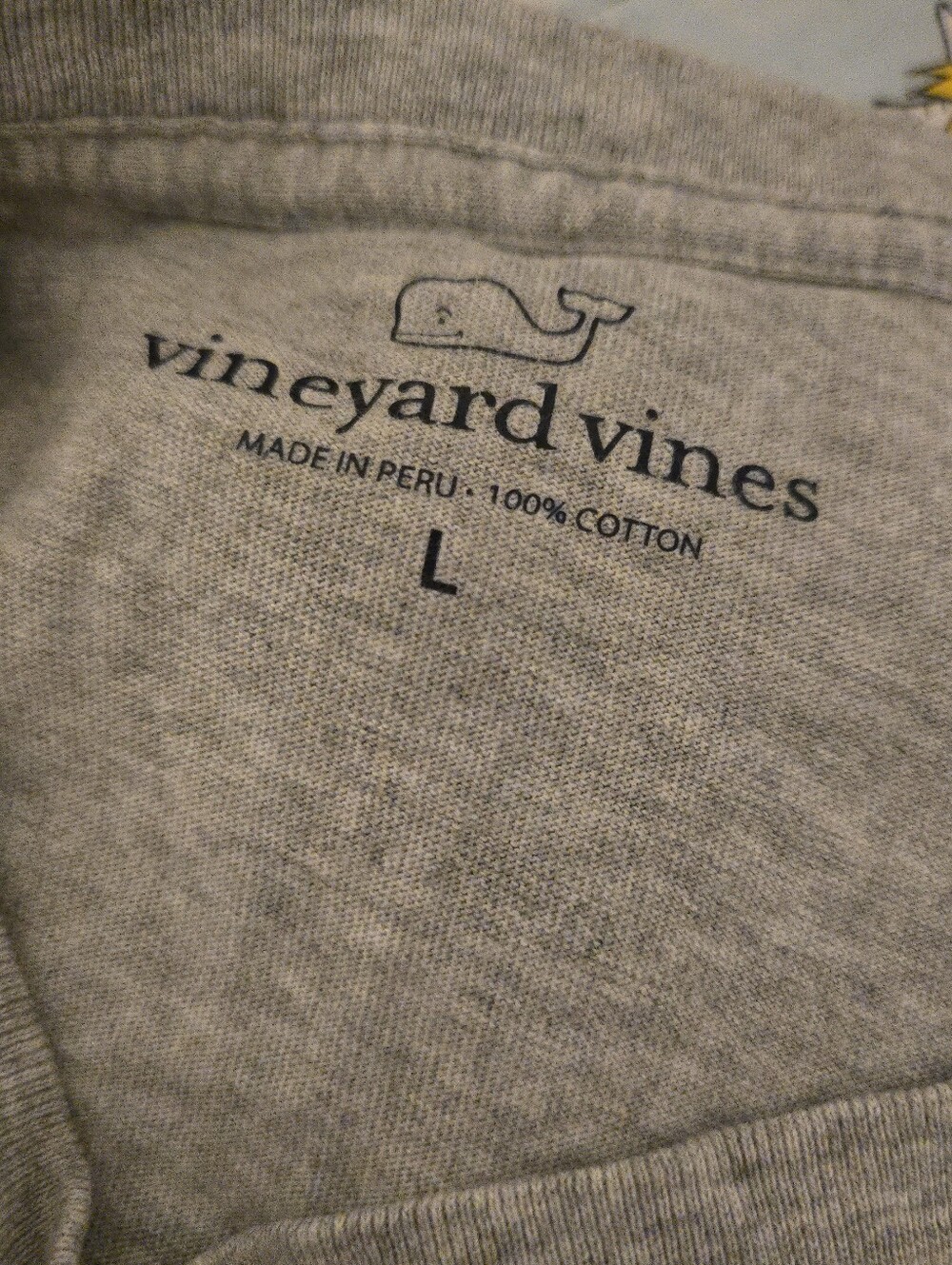 Vineyard Vines Men's Short Sleeve Gray Lacrosse T-Shirt Size M - Picture 3 of 3